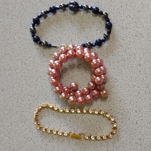 Lot of 3 bracelets